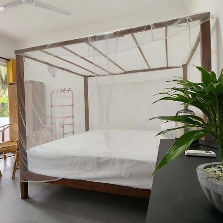 Bed and Breakfast E Seven House Dikwella Sur Exterior foto