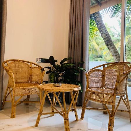 Bed and Breakfast E Seven House Dikwella Sur Exterior foto